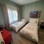 St945 Hotel *