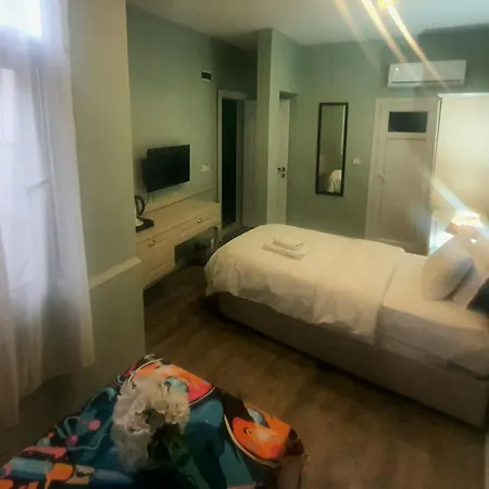 St945 Hotel