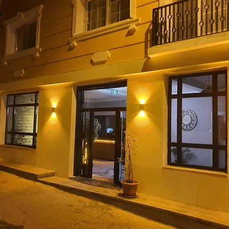 Ξενοδοχείο St945 *