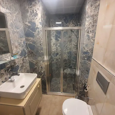 Hotel St945 *